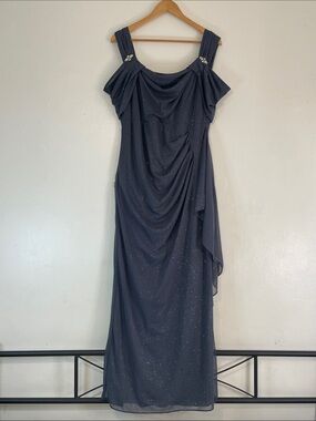 R&M Richards Gray Sparkle Draped Sewnin Brooches Evening Gown size14W Excellent